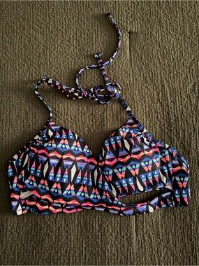 PINK Victoria's Secret Multicolor Geometric Halter Bikini Top